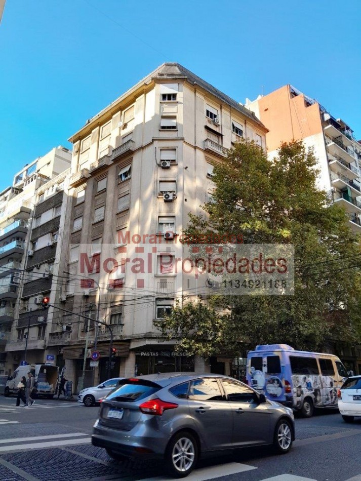 4 AMB en Esquina / EDIF CATEGORIA