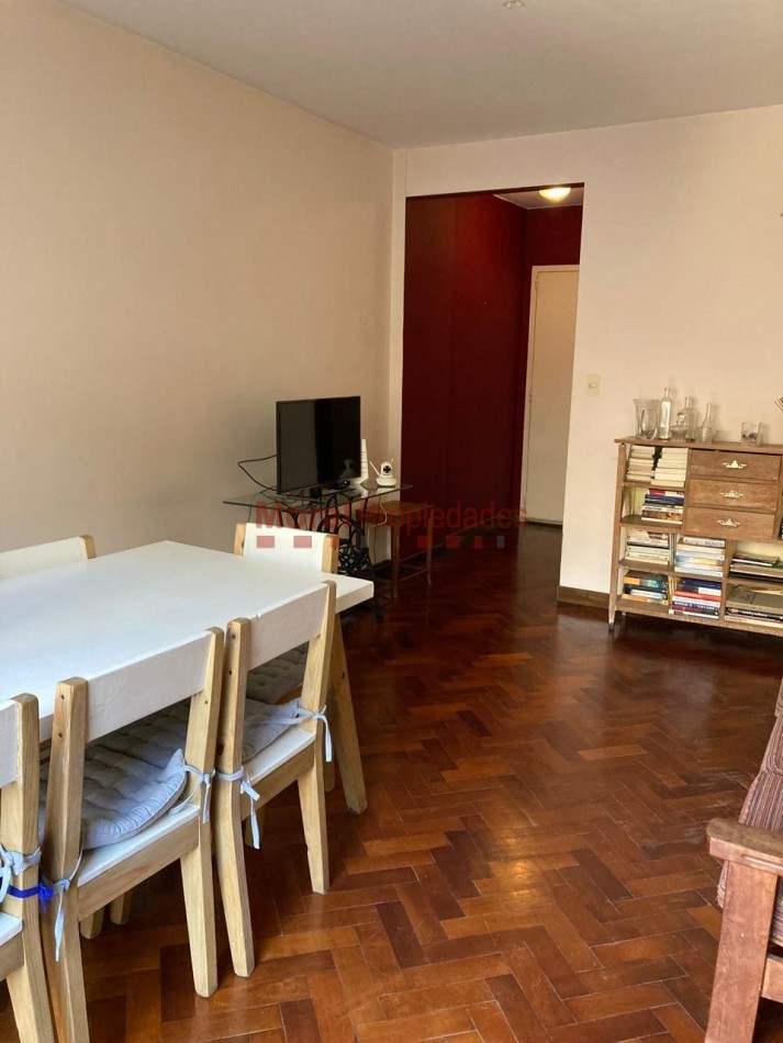 AMPLIO TRES AMBIENTES CON BALCON EN COLEGIALES