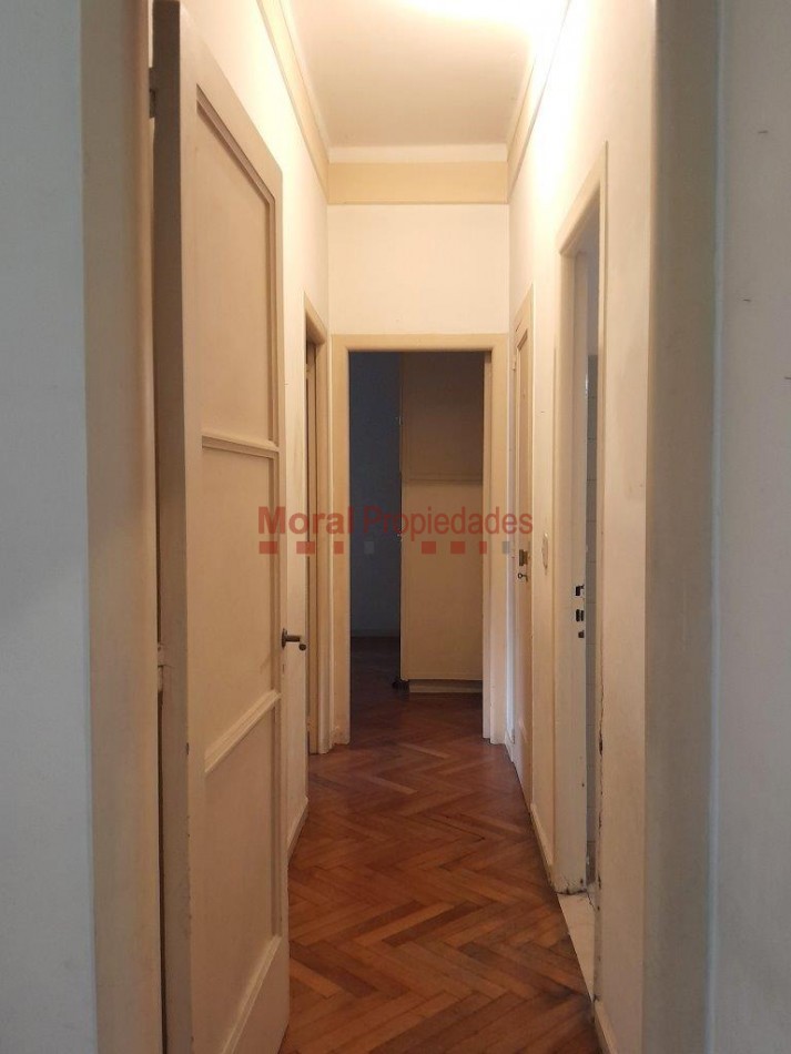 4 AMB en Esquina / EDIF CATEGORIA
