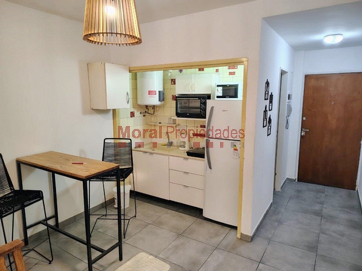 MONOAMBIENTE EN MICROCENTRO 28M2